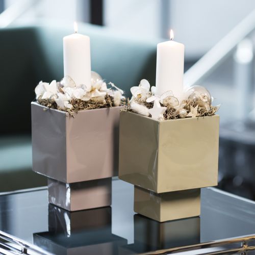 Prodotto Vaso cubico grigio con base per decorazione moderna, 22 cm